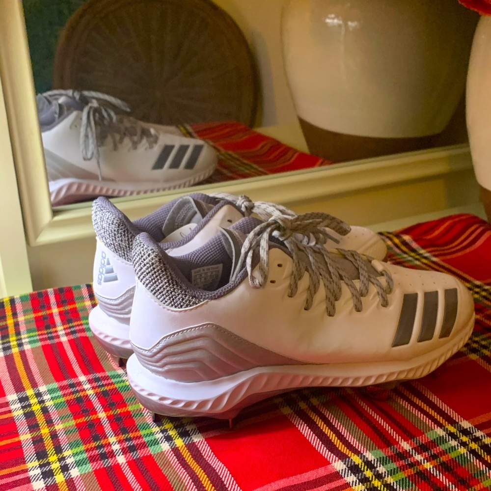 ADIDAS ICON BOUNCE CLEATS